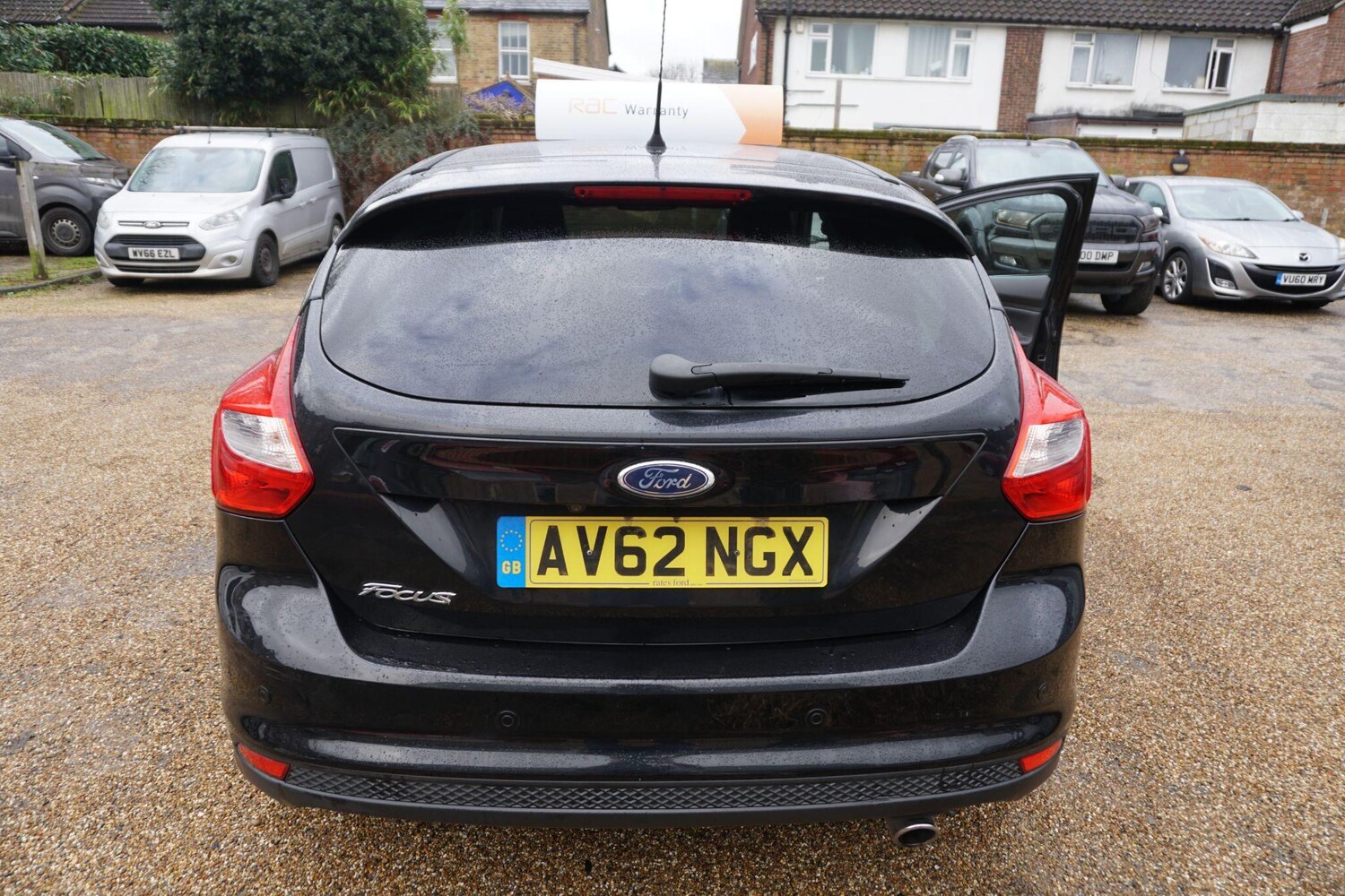 Used Ford Focus 2012 for sale - 77612880: Photo 11