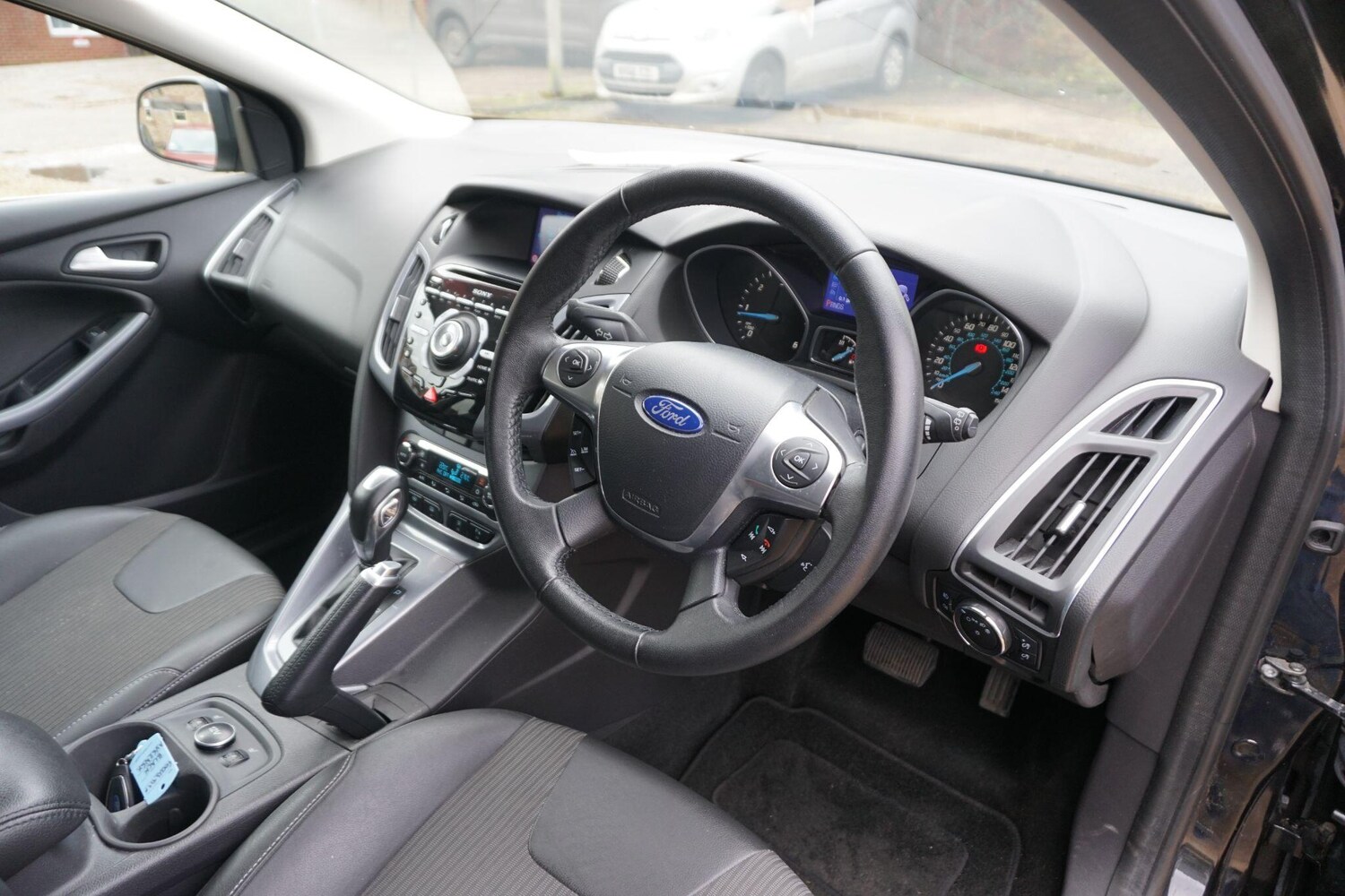Used Ford Focus 2012 for sale - 77612880: Photo 16