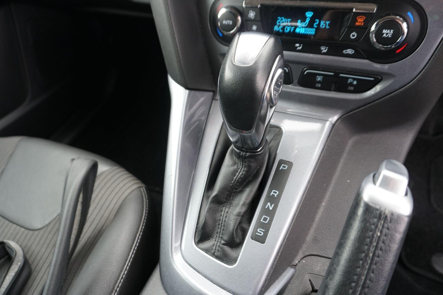 Used Ford Focus 2012 for sale - 77612880: Photo 17