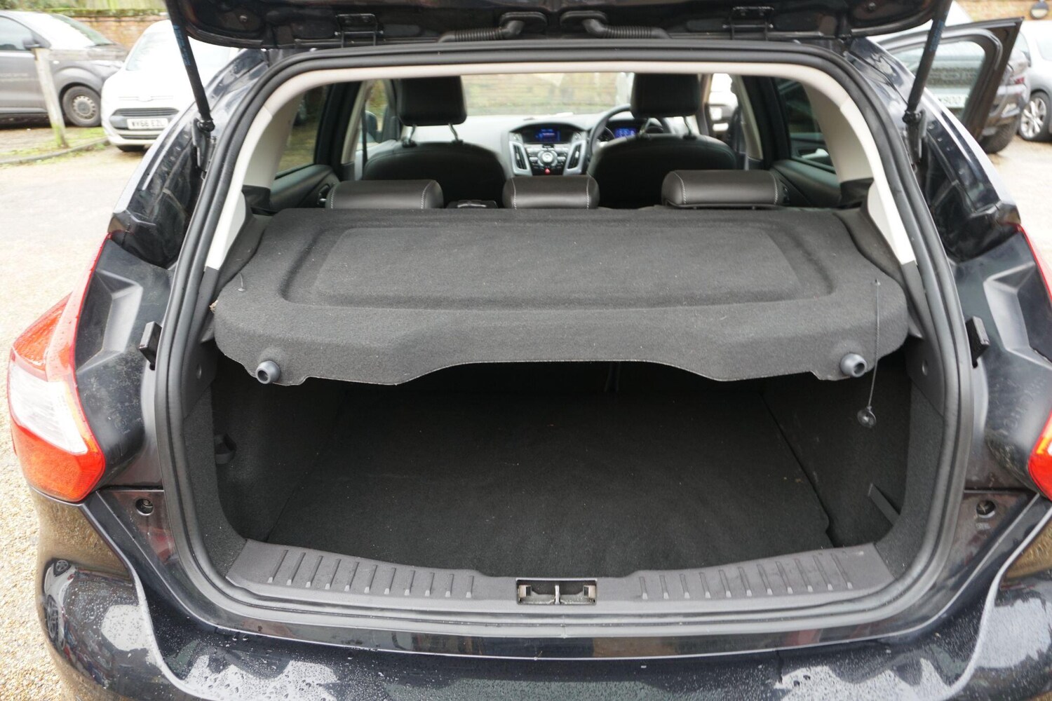 Used Ford Focus 2012 for sale - 77612880: Photo 46