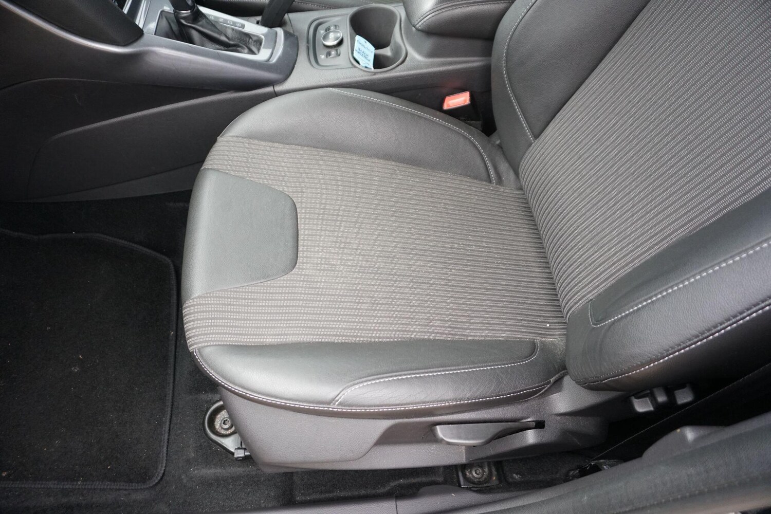 Used Ford Focus 2012 for sale - 77612880: Photo 49