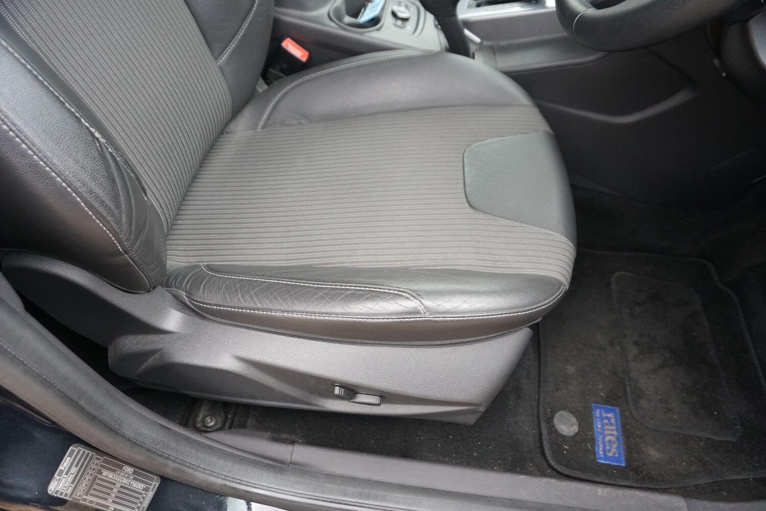 Used Ford Focus 2012 for sale - 77612880: Photo 53