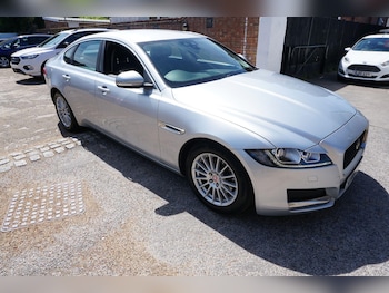 Used Jaguar XF 2016 for sale - 79132059: Photo