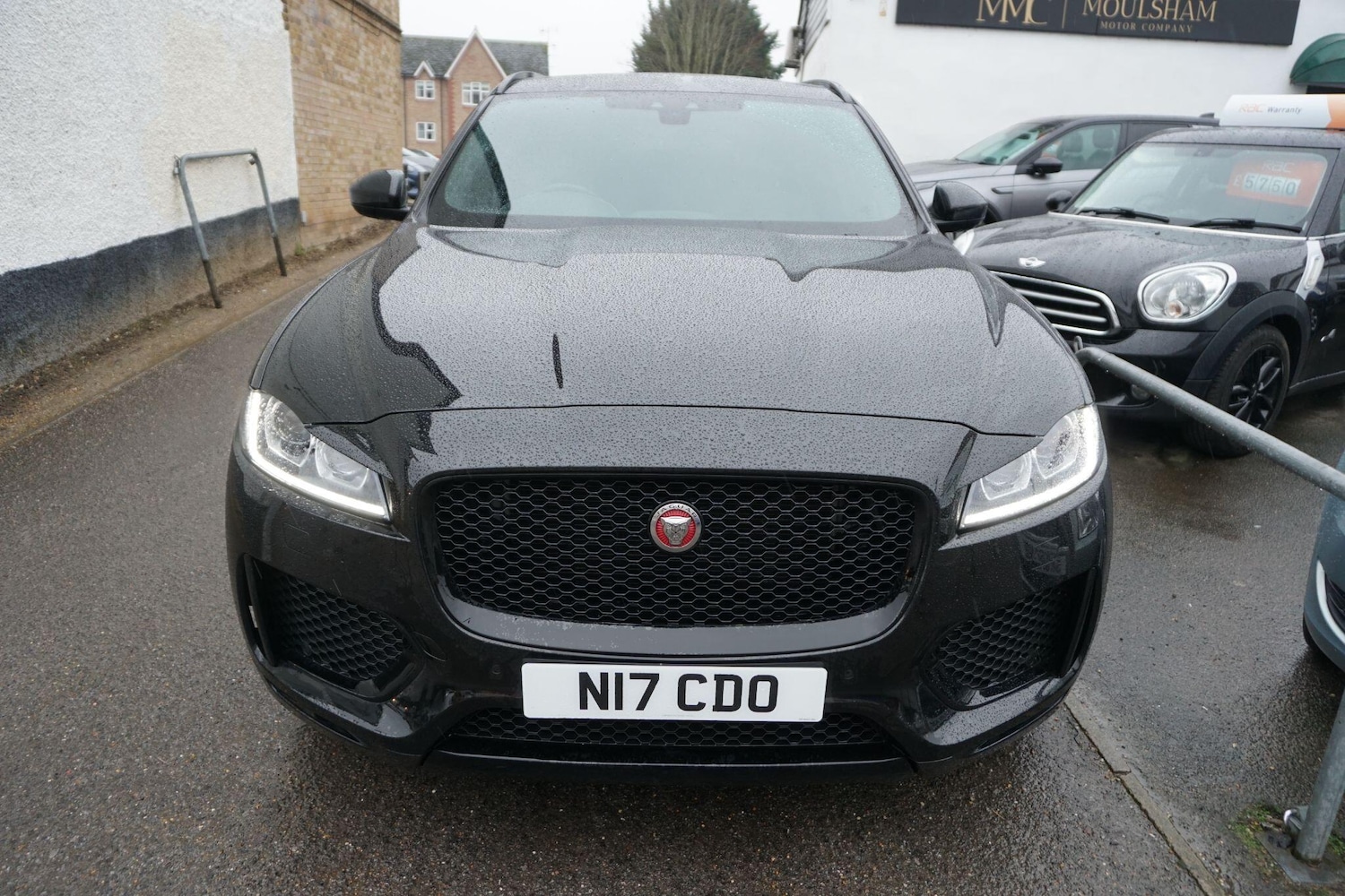 Used Jaguar F-Pace 2020 for sale - 77425925: Photo 2