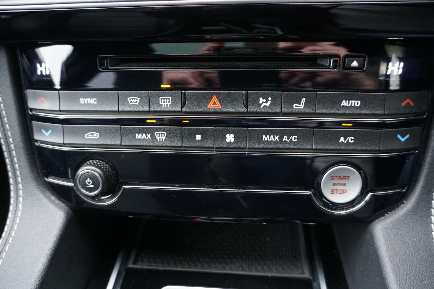 Used Jaguar F-Pace 2020 for sale - 77425925: Photo 28