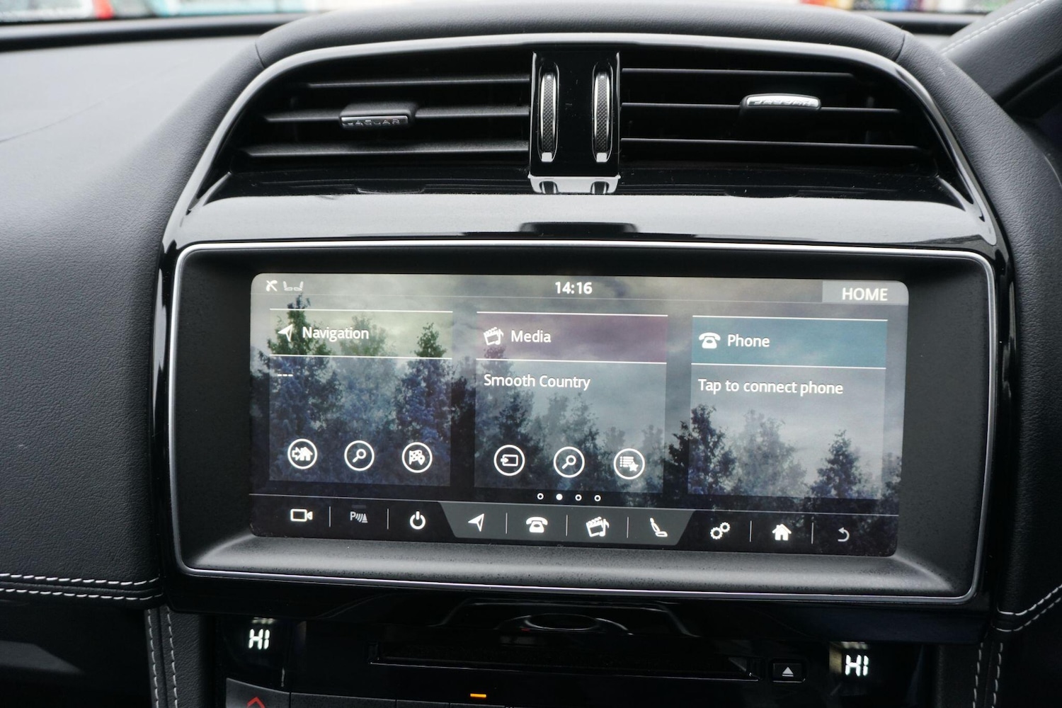 Used Jaguar F-Pace 2020 for sale - 77425925: Photo 38