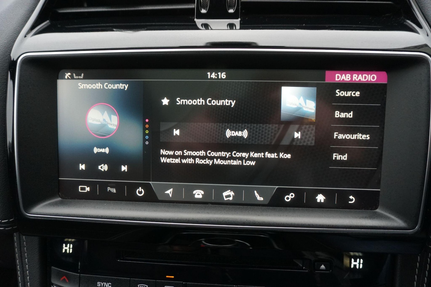 Used Jaguar F-Pace 2020 for sale - 77425925: Photo 41