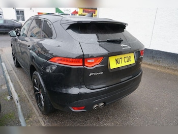 Used Jaguar F-Pace 2020 for sale - 77425925: Photo