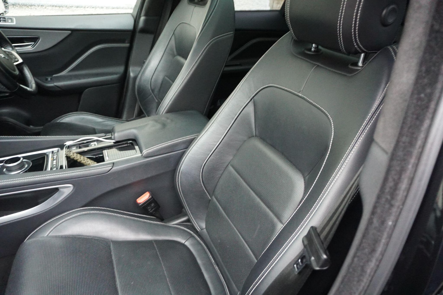 Used Jaguar F-Pace 2020 for sale - 77425925: Photo 51