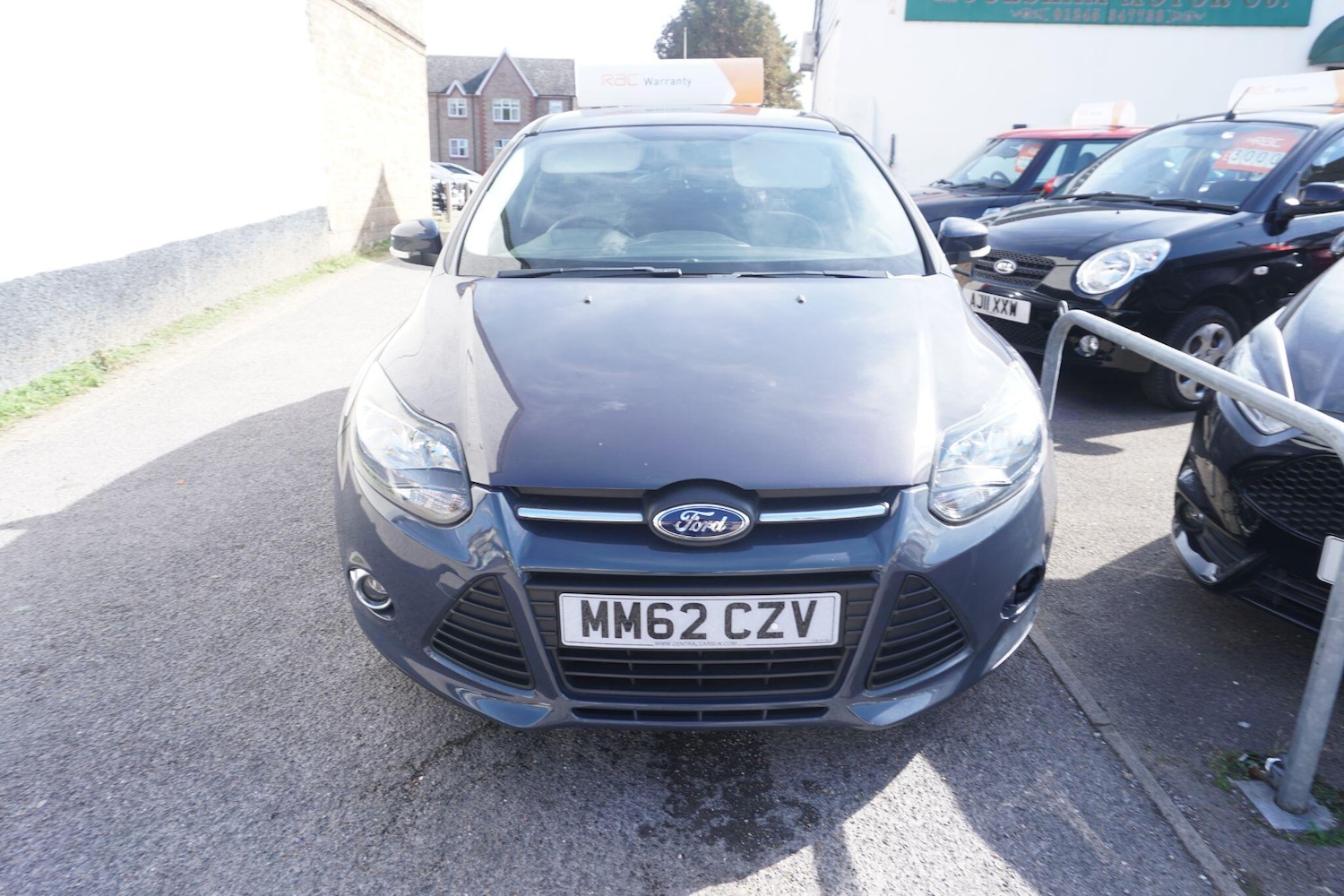 Used Ford Focus 2013 for sale - 76060668: Photo 2