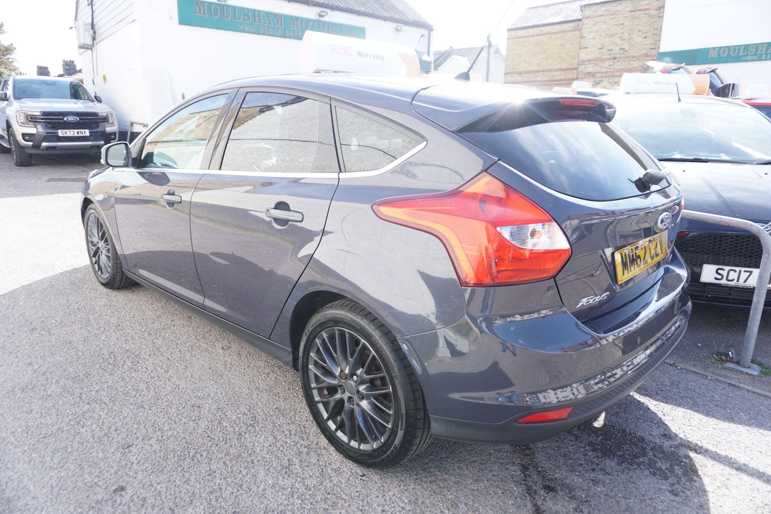 Used Ford Focus 2013 for sale - 76060668: Photo 4