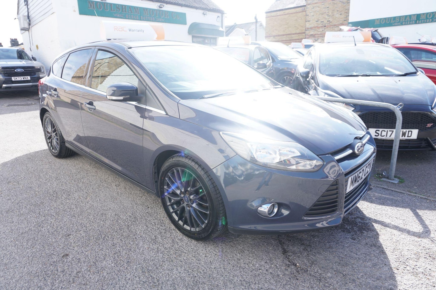 Used Ford Focus 2013 for sale - 76060668: Photo 5