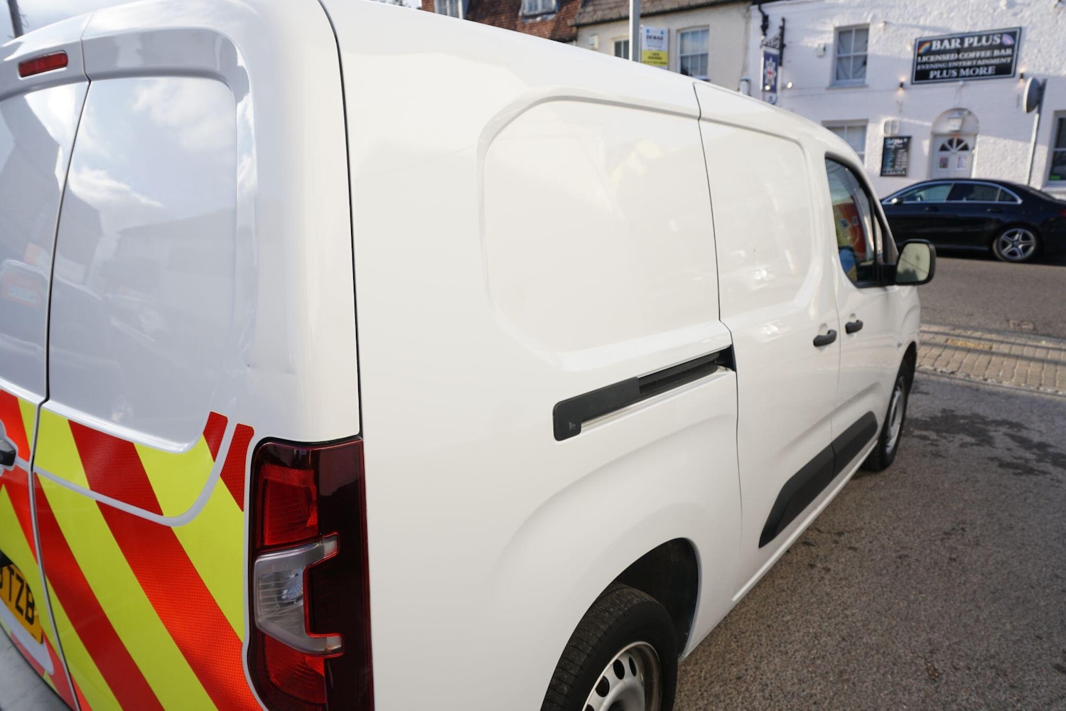 Used Peugeot Partner 2023 for sale - 76990075: Photo 12