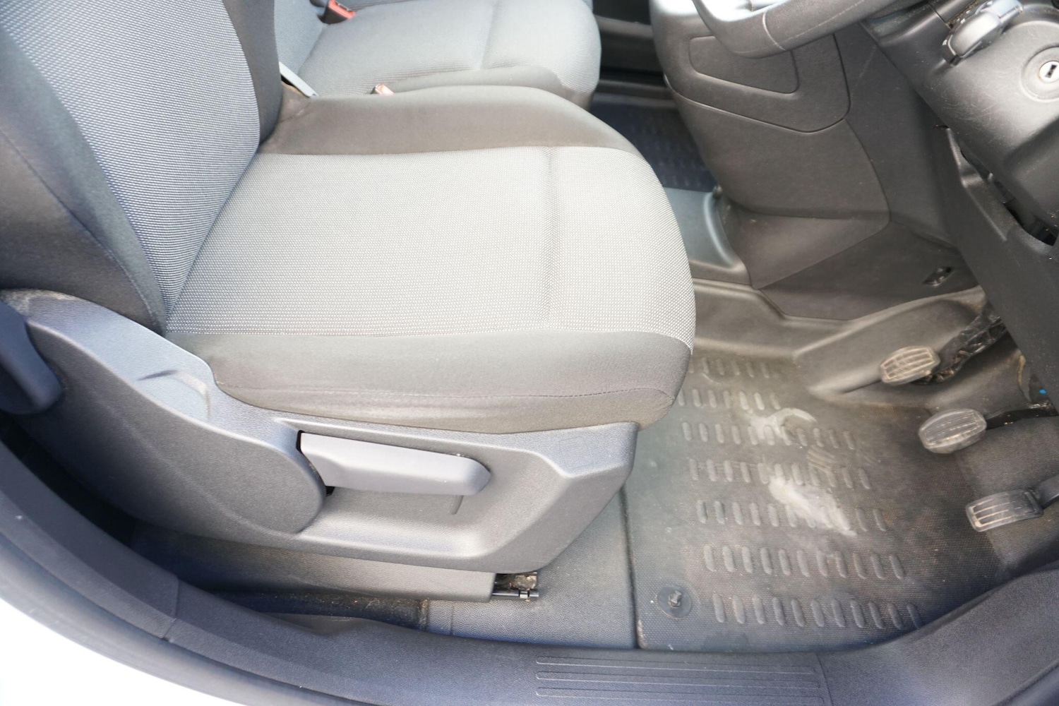 Used Peugeot Partner 2023 for sale - 76990075: Photo 13