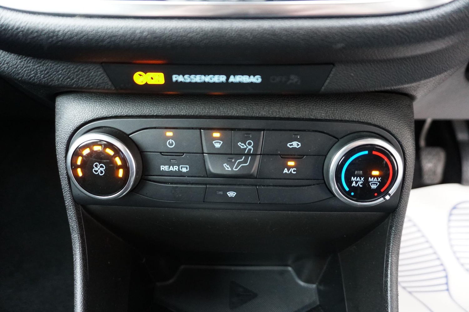 Used Ford Fiesta for sale - 77143060: Photo 29