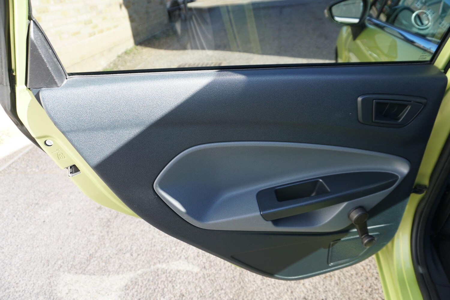 Used Ford Fiesta 2009 for sale - 77939835: Photo 32