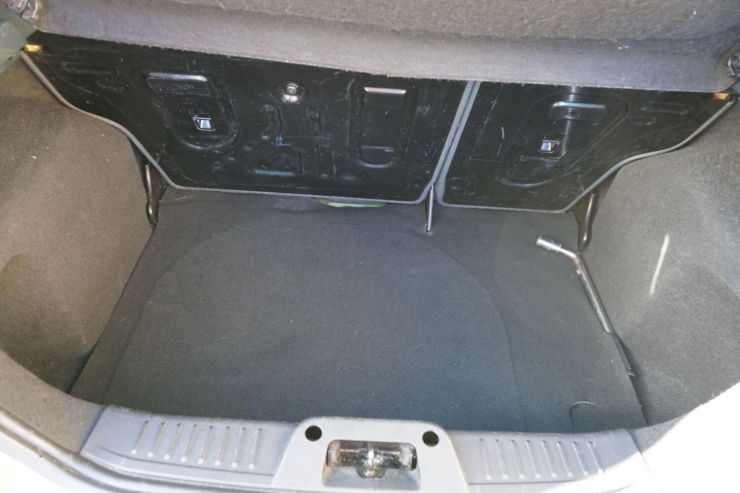 Used Ford Fiesta 2009 for sale - 77939835: Photo 43