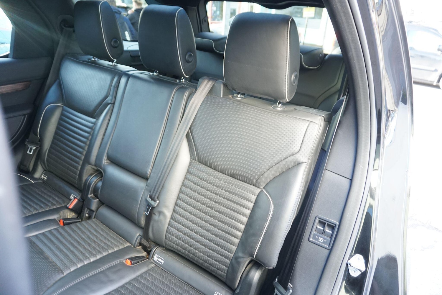 Used Land Rover Discovery 2019 for sale - 76990650: Photo 24