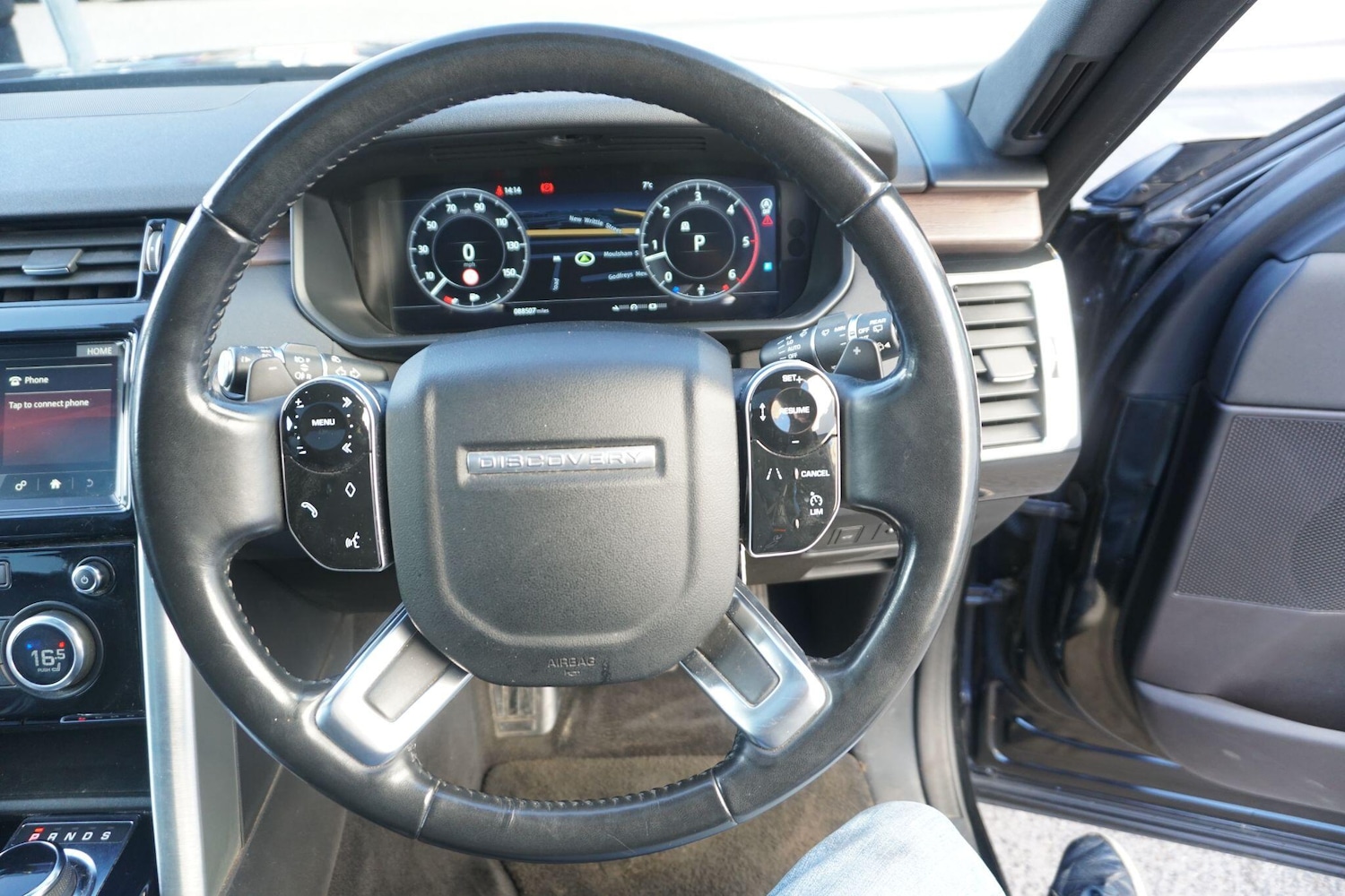 Used Land Rover Discovery 2019 for sale - 76990650: Photo 55