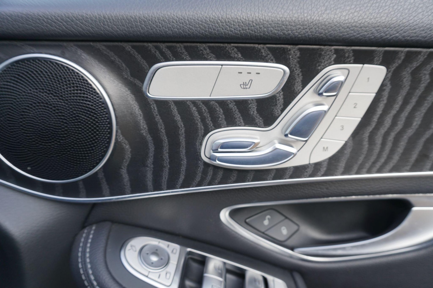 Used Mercedes-Benz GLC 2017 for sale - 77484024: Photo 27