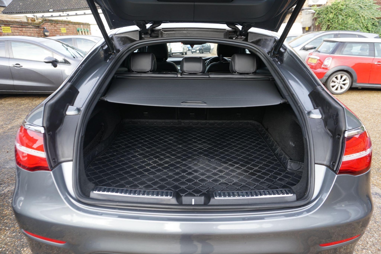 Used Mercedes-Benz GLC 2017 for sale - 77484024: Photo 52