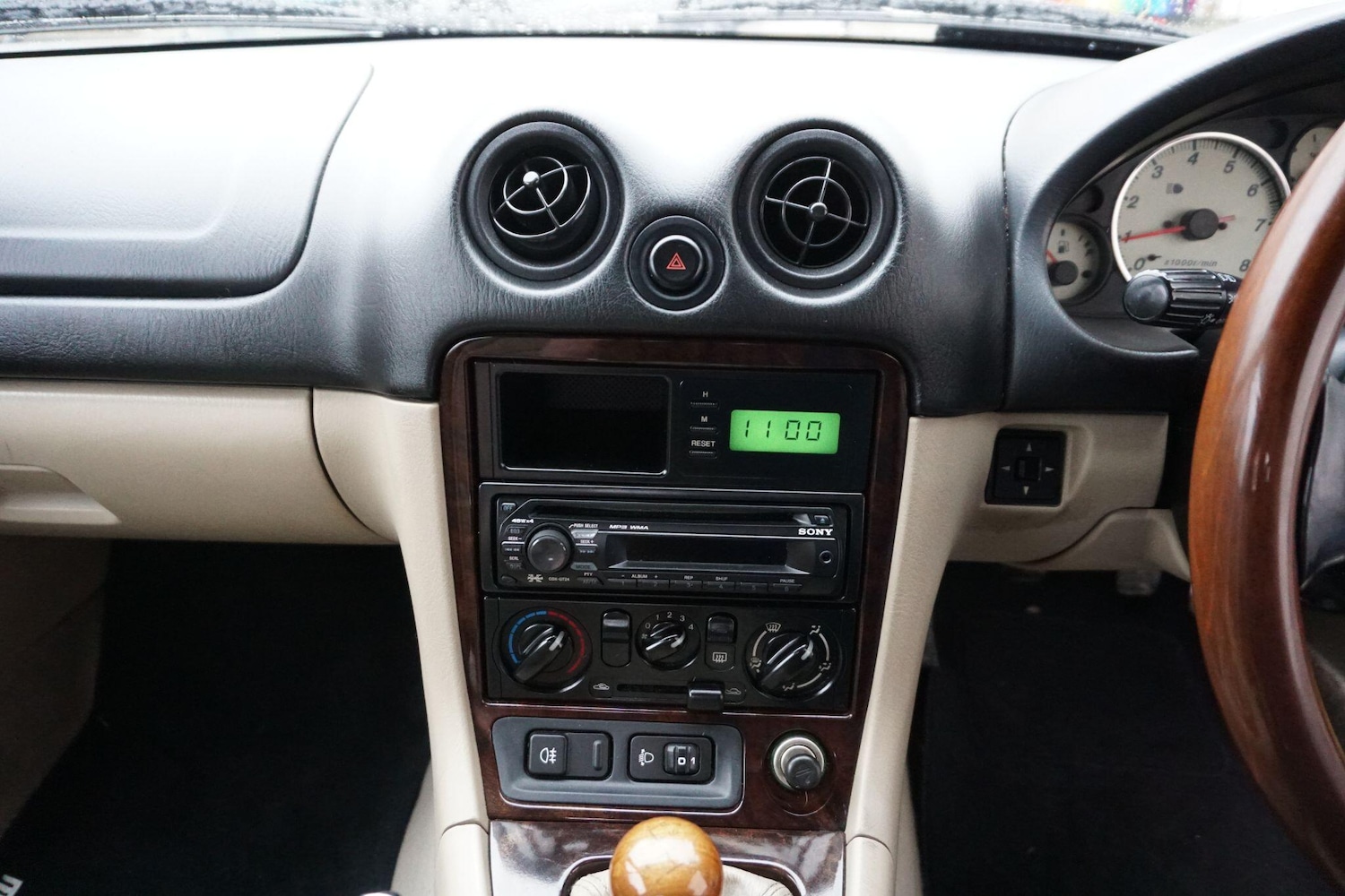 Used Mazda MX-5 2000 for sale - 77305371: Photo 19