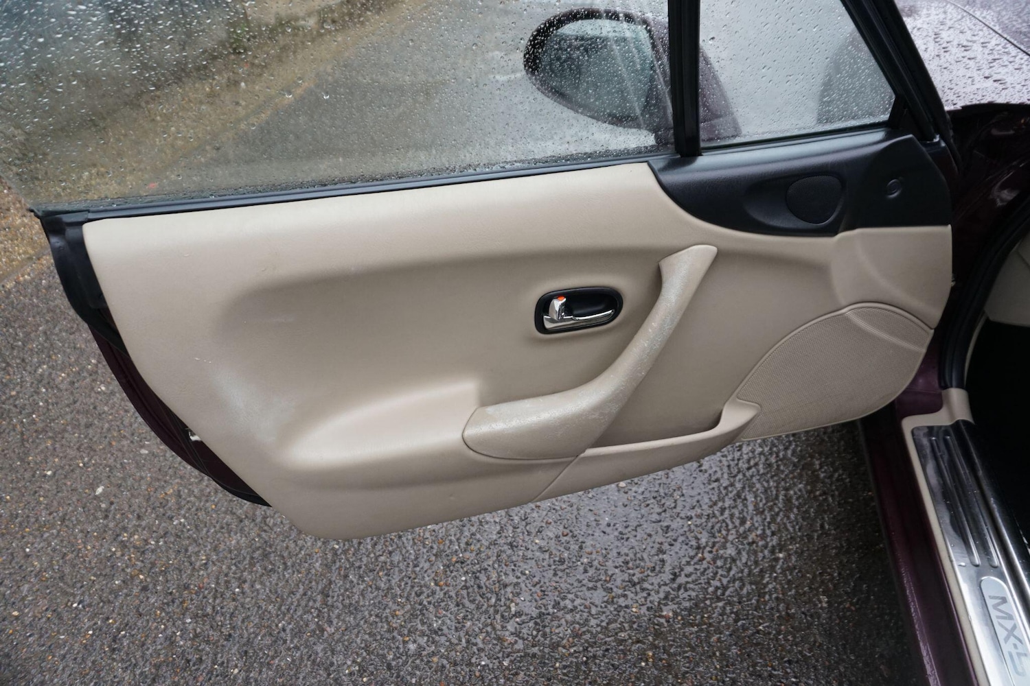 Used Mazda MX-5 2000 for sale - 77305371: Photo 22