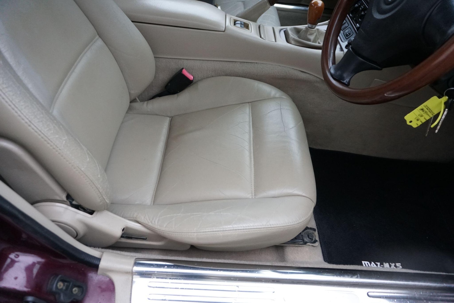 Used Mazda MX-5 2000 for sale - 77305371: Photo 40