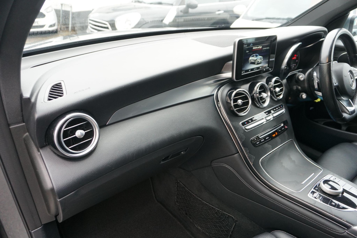 Used Mercedes-Benz GLC 2019 for sale - 77611672: Photo 18