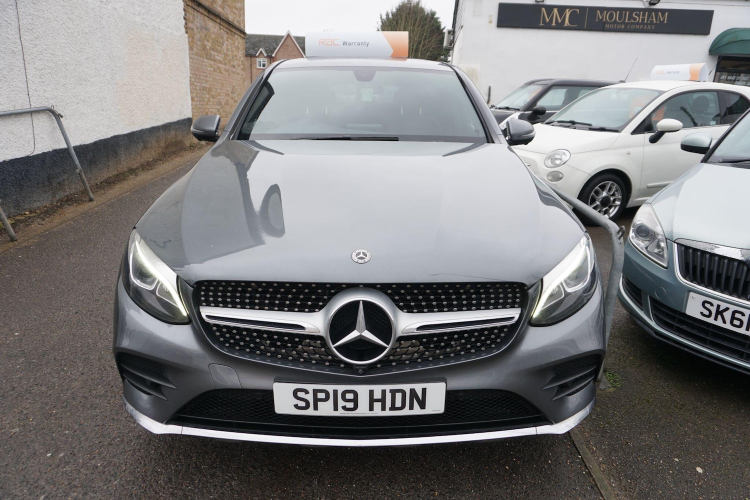 Used Mercedes-Benz GLC 2019 for sale - 77611672: Photo 2