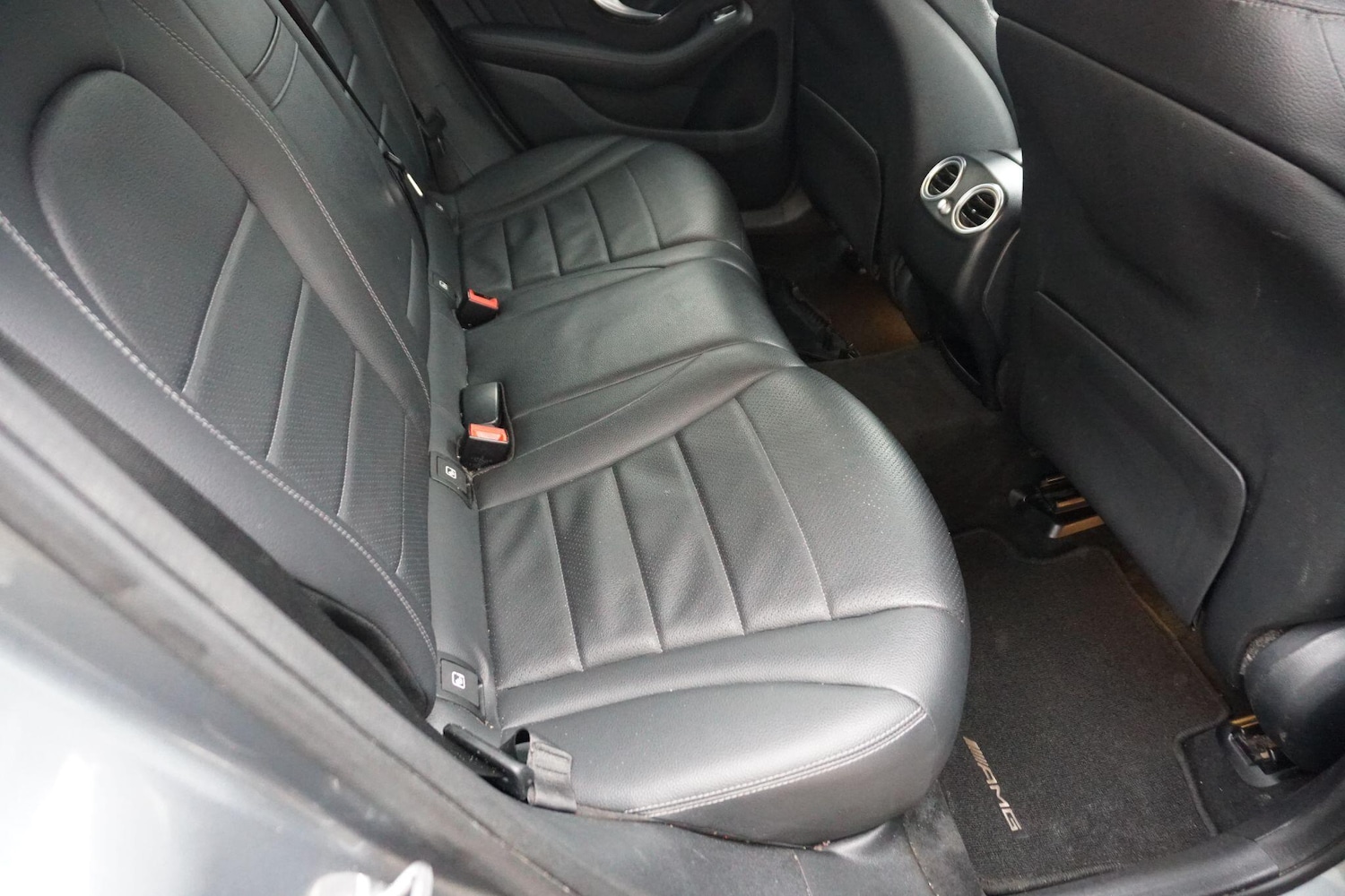 Used Mercedes-Benz GLC 2019 for sale - 77611672: Photo 22