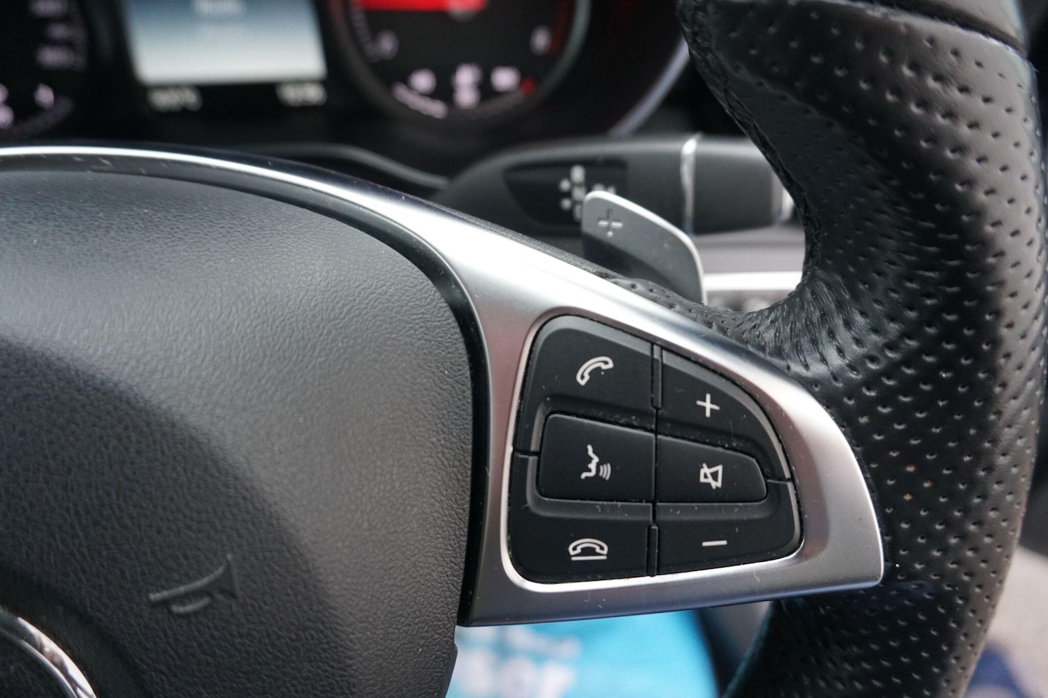 Used Mercedes-Benz GLC 2019 for sale - 77611672: Photo 30