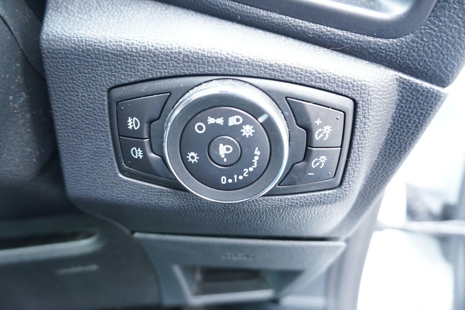 Used Ford Ecosport 2018 for sale - 76337831: Photo 26