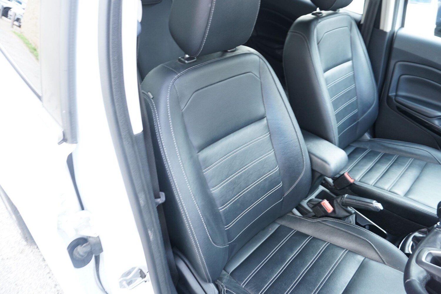 Used Ford Ecosport 2018 for sale - 76337831: Photo 58