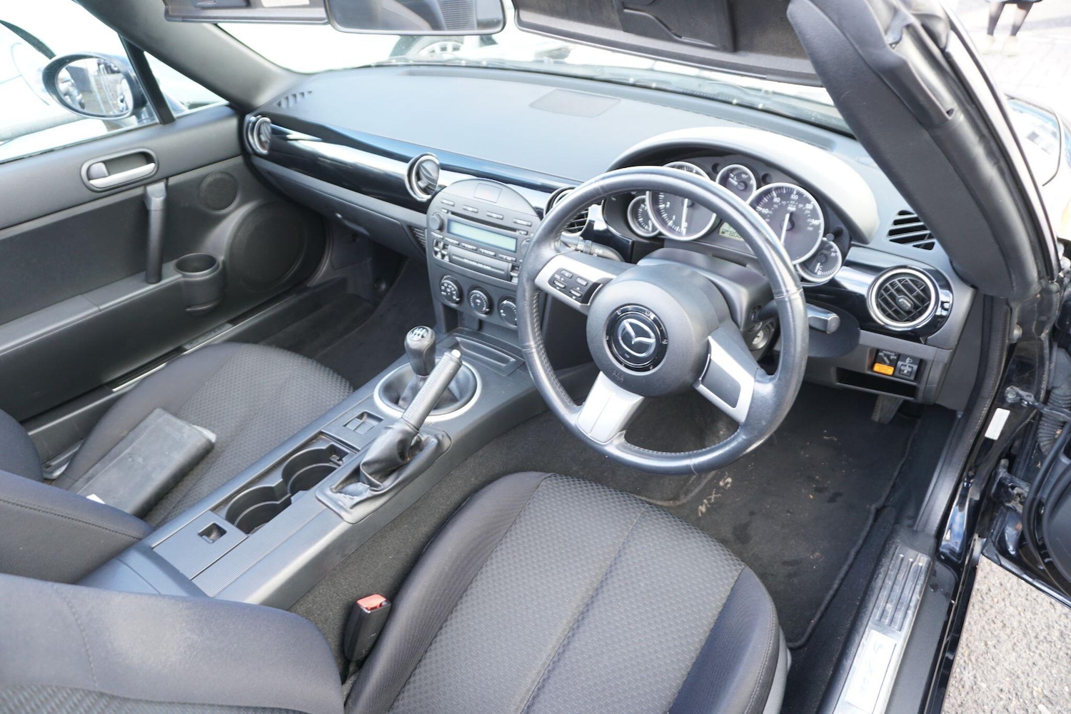 Used Mazda MX-5 2007 for sale - 76701938: Photo 16