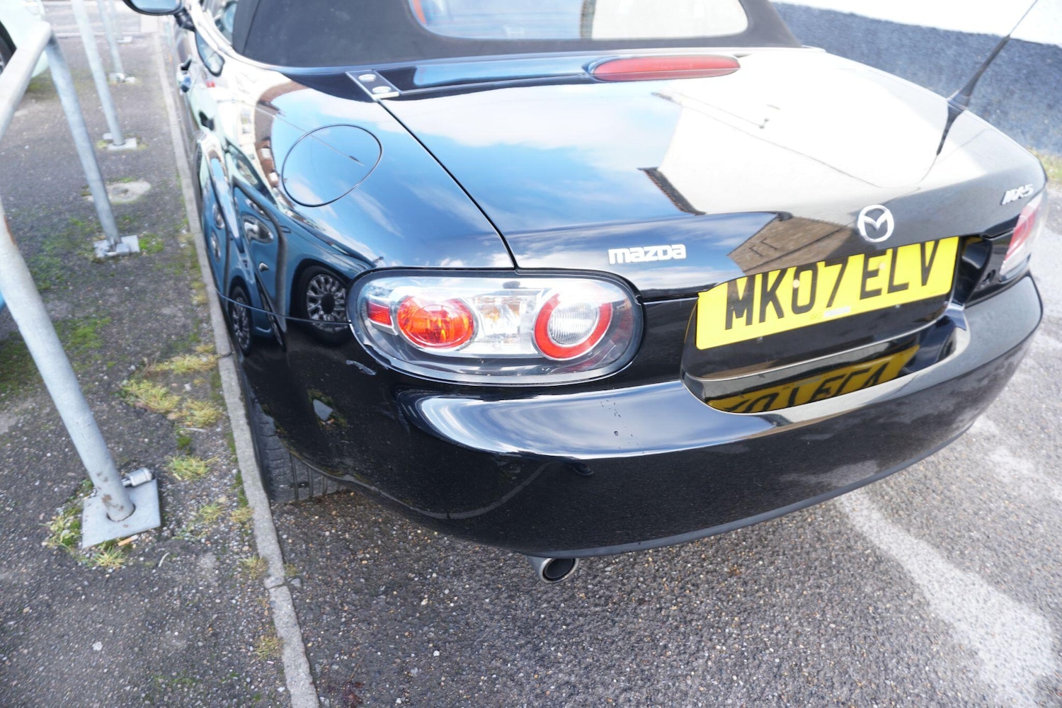Used Mazda MX-5 2007 for sale - 76701938: Photo 4