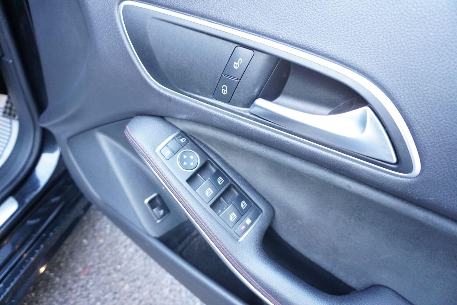 Used Mercedes-Benz CLA 2016 for sale - 76832658: Photo 30