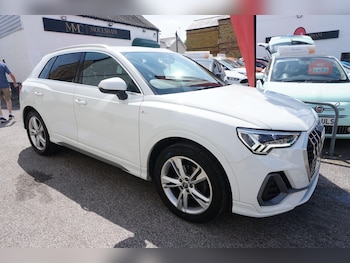 Used Audi Q3 2020 for sale - 79317236: Photo