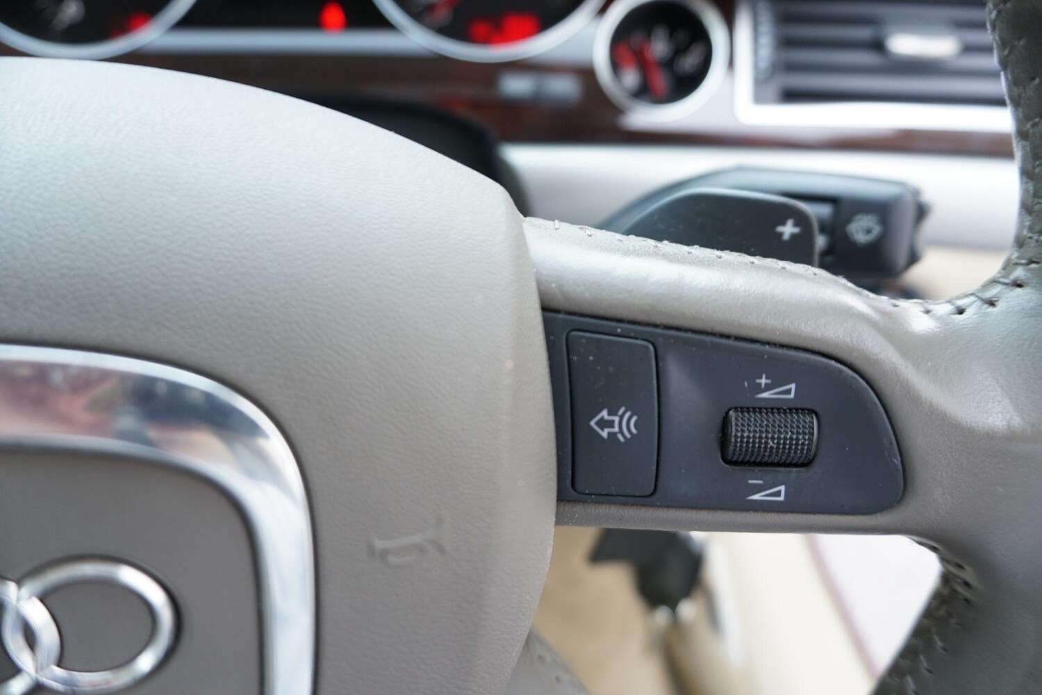 Used Audi A8 2006 for sale - 76561420: Photo 27