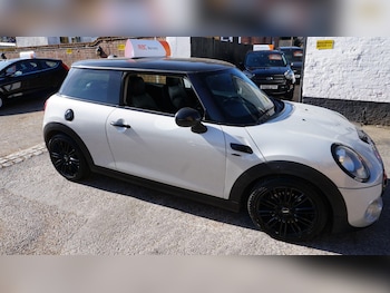 2014 (64) - 2.0 Cooper S D 3dr