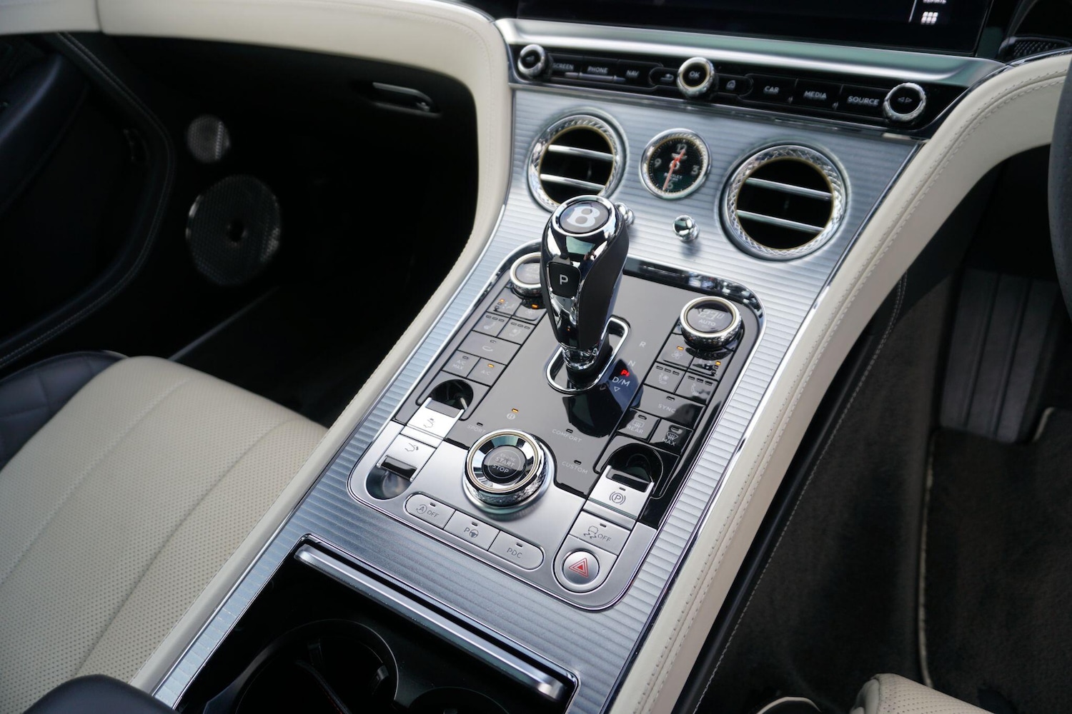 Used Bentley Continental 2022 for sale - 77238132: Photo 17
