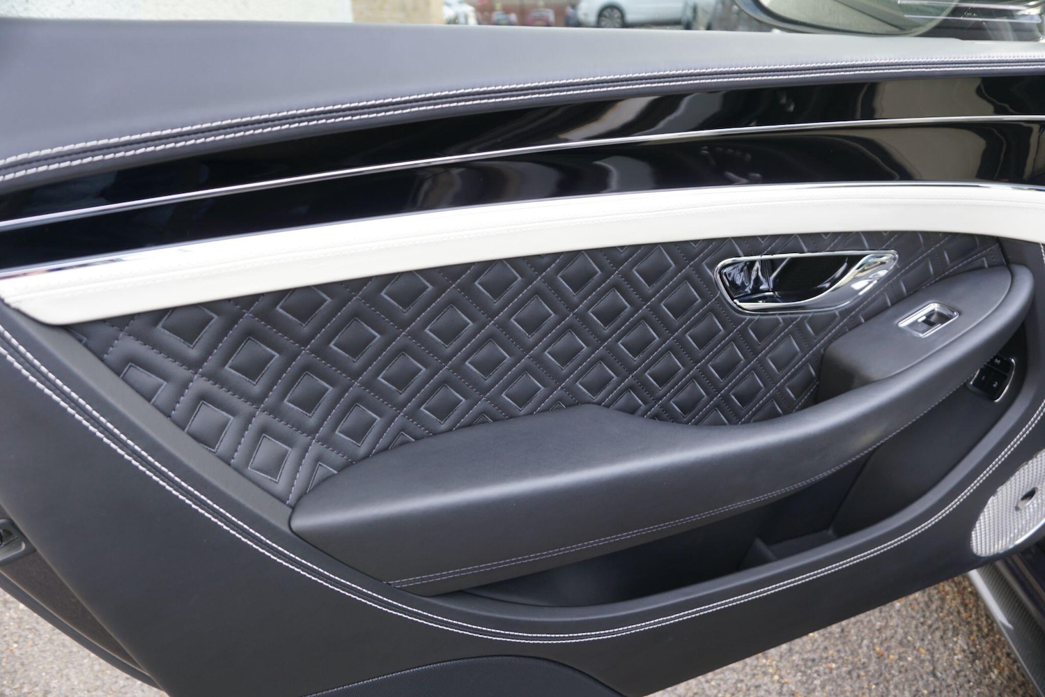 Used Bentley Continental 2022 for sale - 77238132: Photo 32