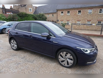 Used Volkswagen Golf 2021 for sale - 78127944: Photo