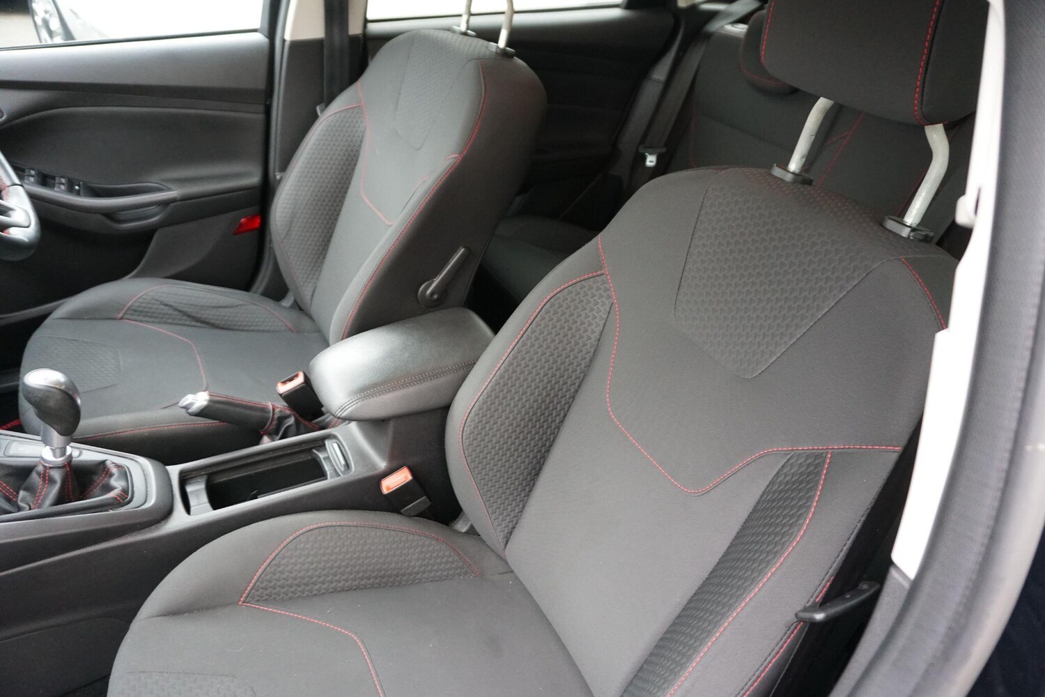 Used Ford Focus for sale - 77683309: Photo 46