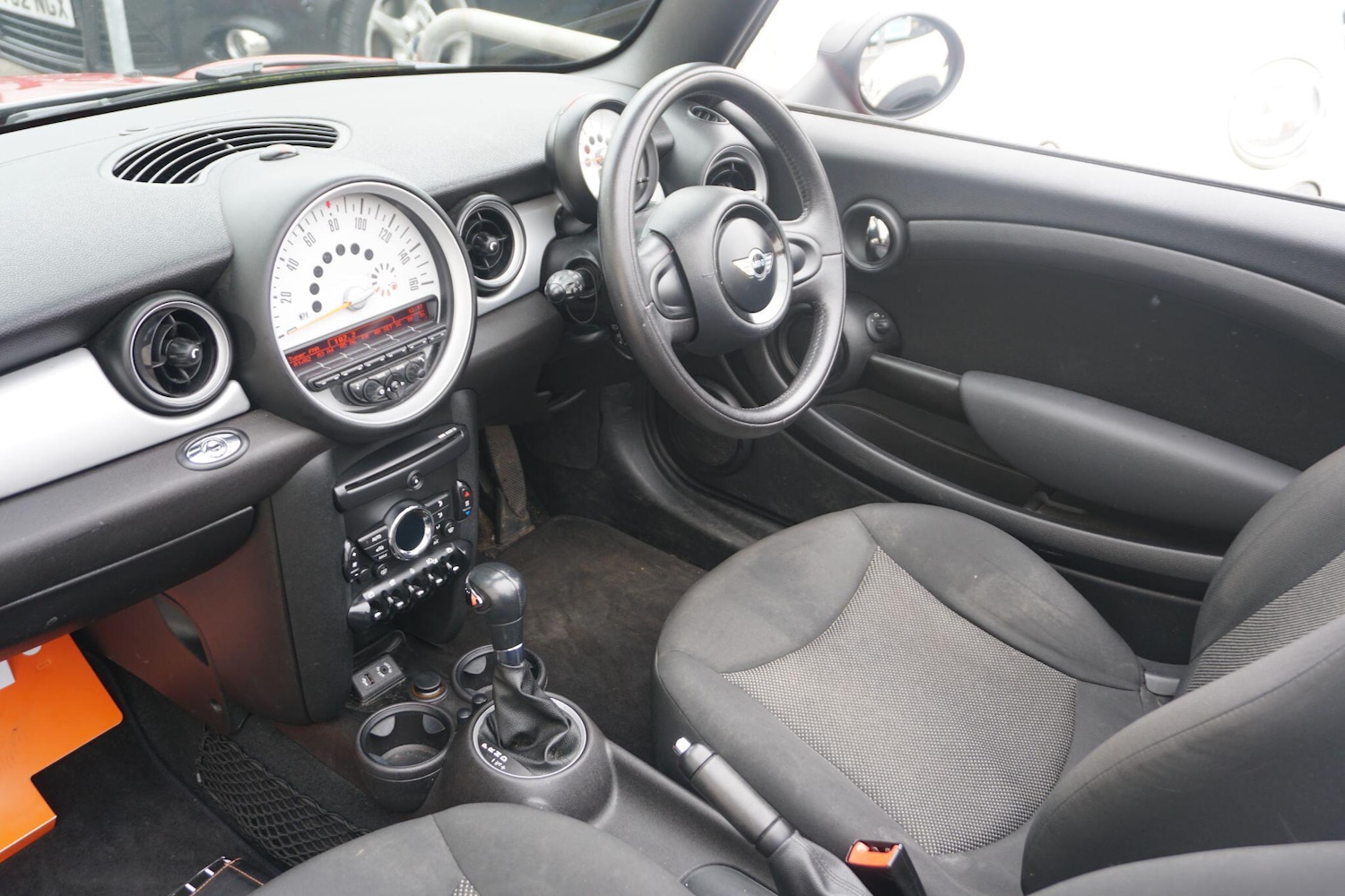 Used MINI Convertible 2013 for sale - 78007139: Photo 11