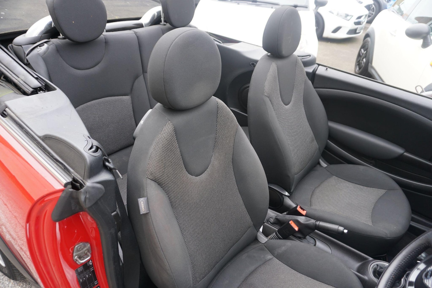 Used MINI Convertible 2013 for sale - 78007139: Photo 13