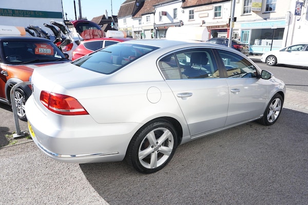 Used Volkswagen Passat 2011 for sale - 76175609: Photo 12