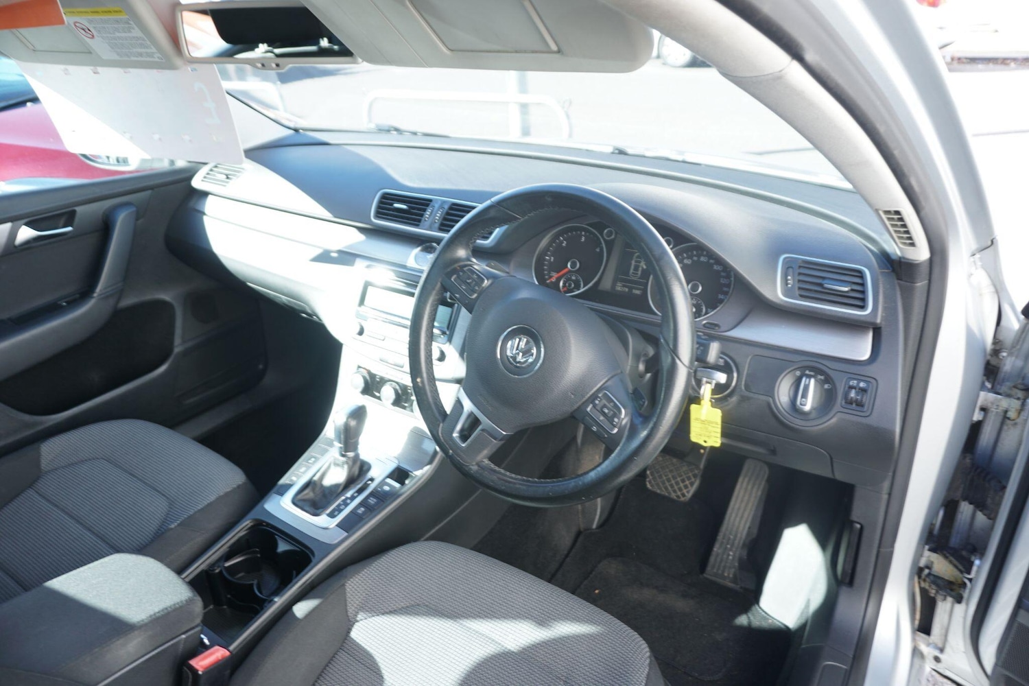 Used Volkswagen Passat 2011 for sale - 76175609: Photo 14