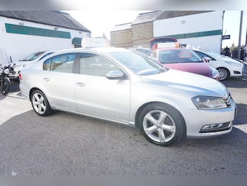 Volkswagen - Passat