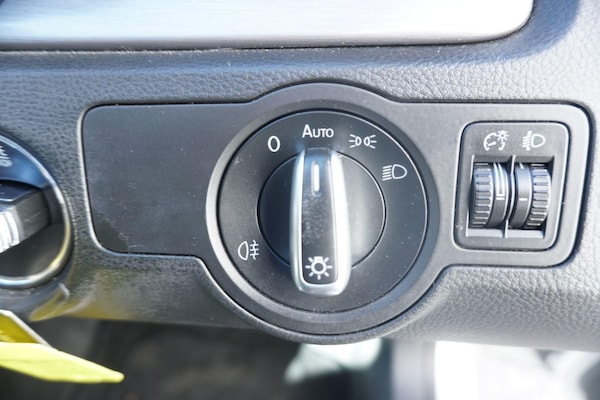 Used Volkswagen Passat 2011 for sale - 76175609: Photo 25